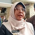 Bupati-pandeglang-dewi-s
